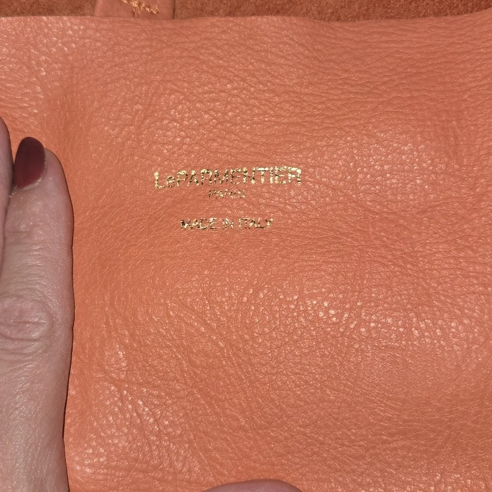 Le Parmentier Paris Made in Italy Leather Colorblock Tote – Coral & Taupe